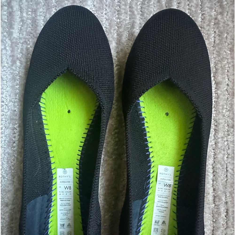 Rothy’s round toe black flats